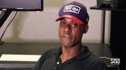 How To: Basic Vocal Track Mixing Techniques // SAE Institute