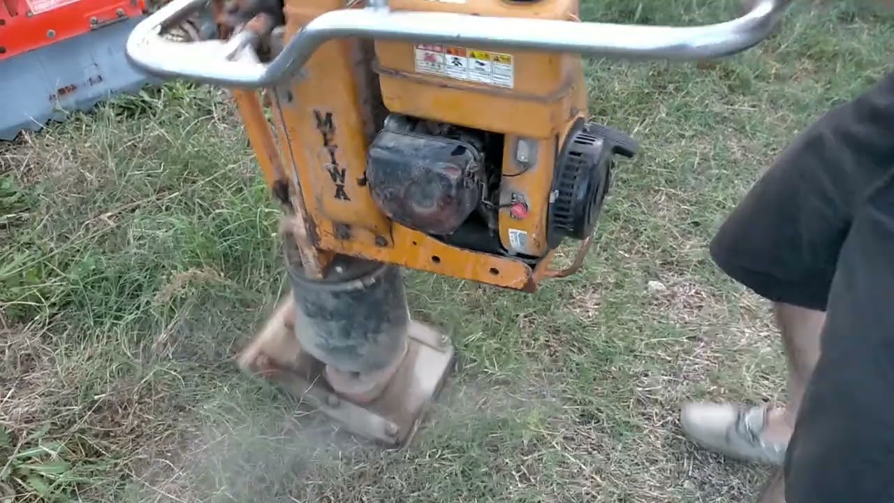 ◎明和 バイブロ ランマー RA-60