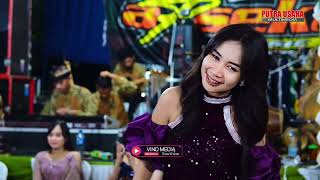 Arseka Musik Bareng Mama Muda Cantik Tata Ganosa   Mawar Hitam