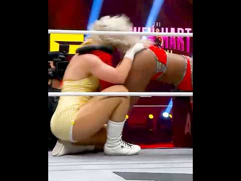Queen Aminata pushed Timeless Toni Storm to the limit!