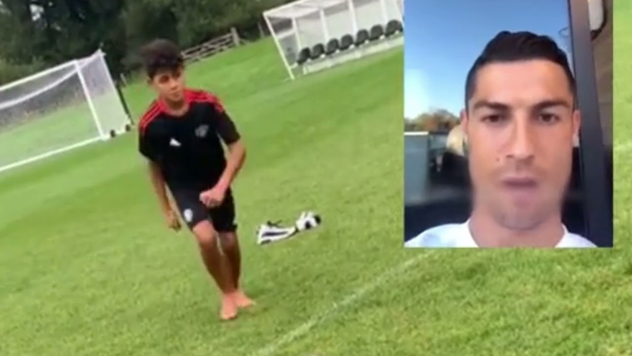 Cristiano Ronaldo laughs at Cristiano Ronaldo Jr's training in Manchester United