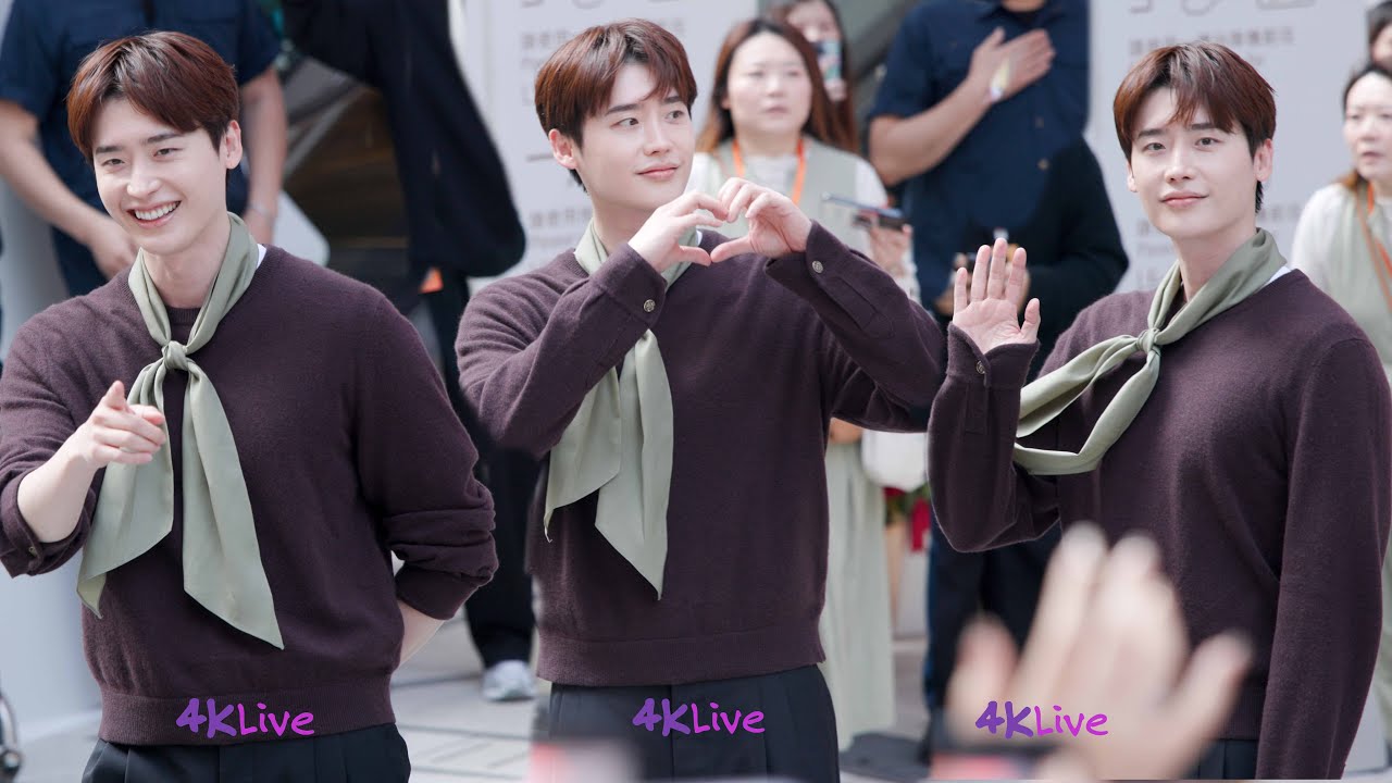 Lee Jong Suk 이종석 Visit to Pop up Store after 