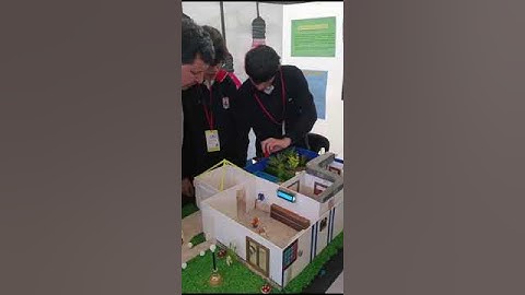 Exposición de Proyecto Casa Domótica en Feria de Ciencias ITAPU - Sexto Año
