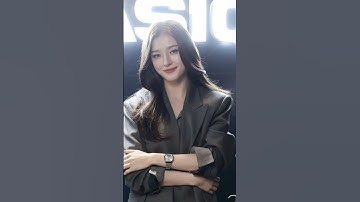 Nancy momoland🎆🪩 x BTS v 🍁🍁 Cute | Whatsapp status 🎊❤️‍🔥 #bts #taehyung #kpop #shorts #viral #nancy