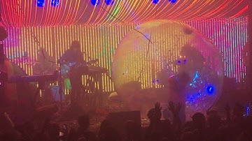 Flaming Lips Portland Space Oddity May 12 2017 (David Bowie Cover)  Roseland Theater