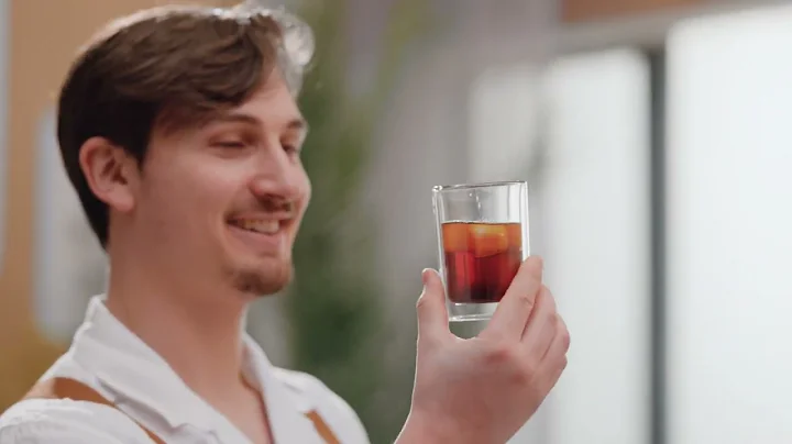 La Specialista Opera | Making Cold Brew and Espresso Cool