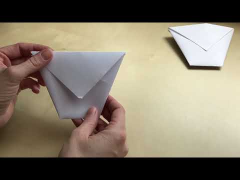Videó: Mennyire Könnyű Denevéret Készíteni Egy Papírpohárból