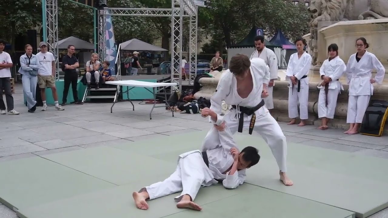 Démonstration Karaté Ohshima sep.24 - Kata - Kumite - Torite Nagewaza - France Shotokan Paris