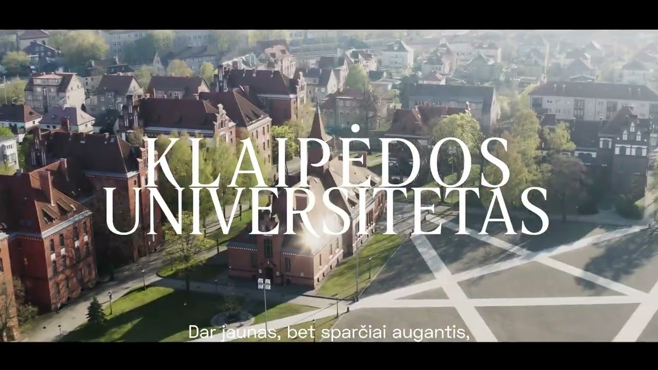 Čia miestas susitinka su jūra, o universitetas – su pasauliu.