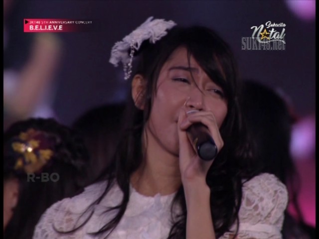 [1080p] JKT48 - Sakura no Hanabiratachi @ JKT48 5th Anniversary Concert BELIEVE - RTV class=