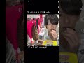 笑ったらゴキブリ食べる