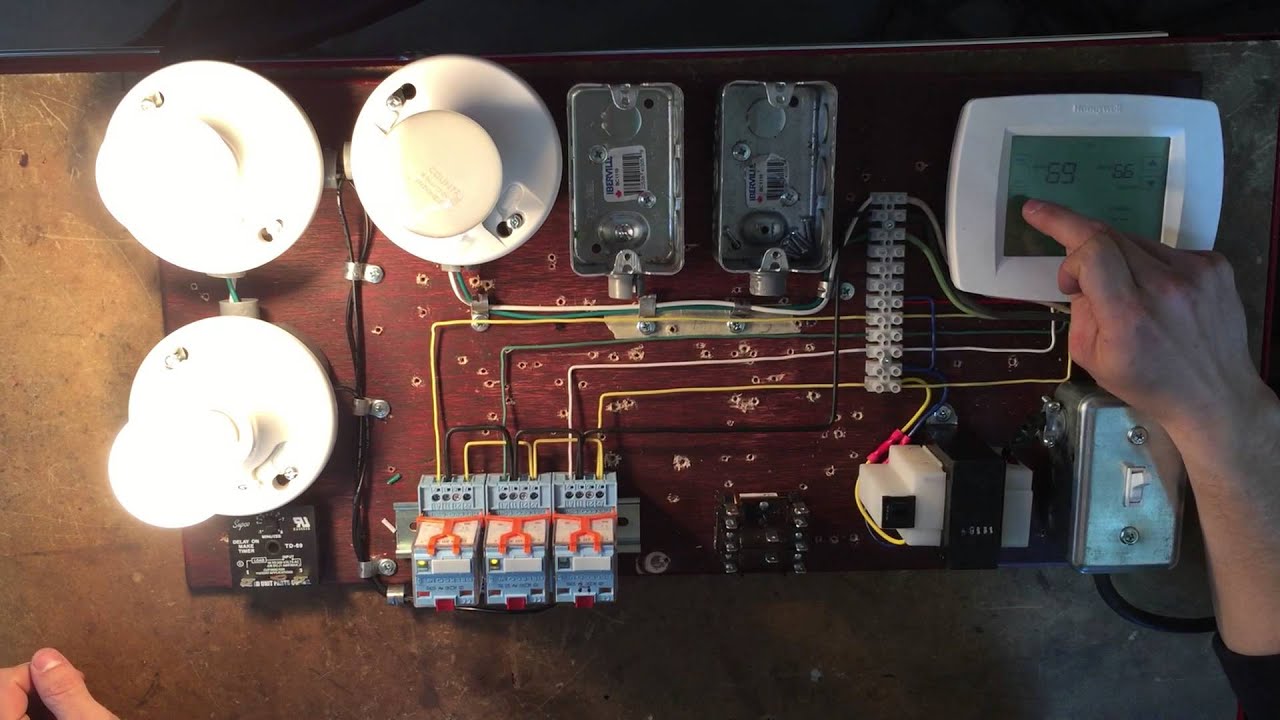 Thermostat controls bulbs for heating, cooling, and fan YouTube