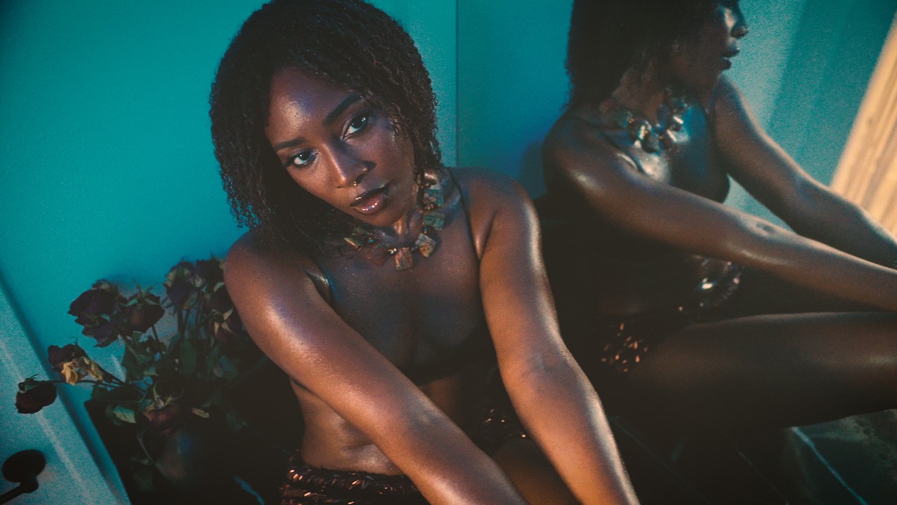 Watch Moxie Knox - Slide (Official Video) on YouTube Watch Moxie Knox - Slide (Official Video) on YouTube