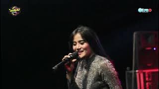 OJO DIBANDINGKE - Hana Monina feat New Buana