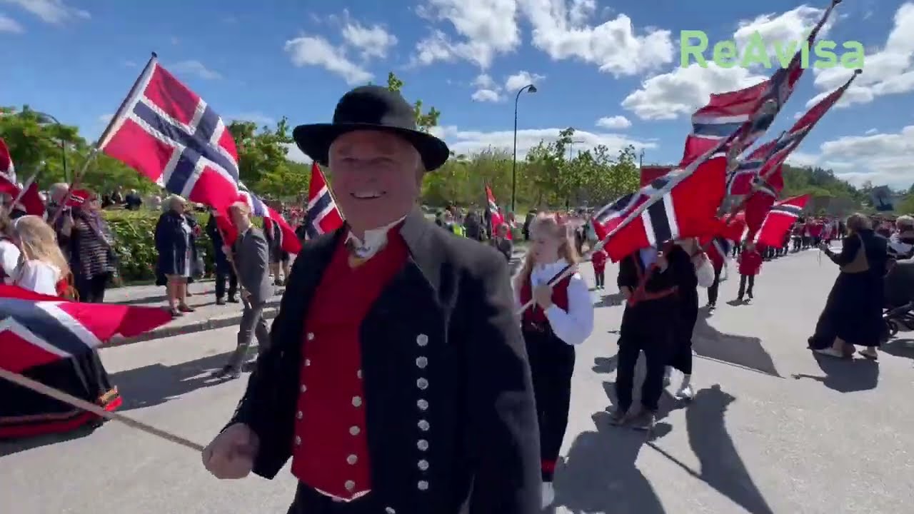 17. mai-toget i Re 2025 - ReAvisa