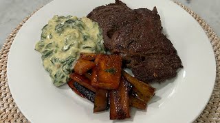 Steak, creamed spinach, and glazed carrots 🥩🥕
