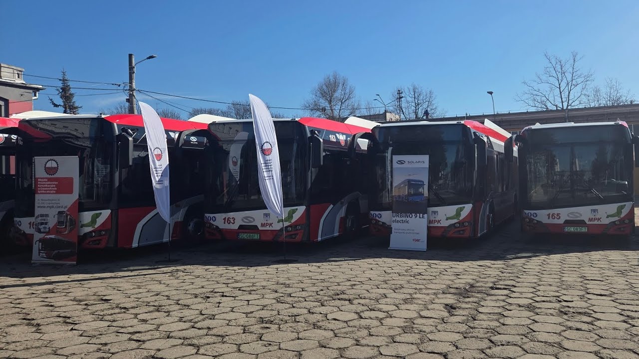 Prezentacja nowych eletrycznych autobusow przegubowych w Czestochowie