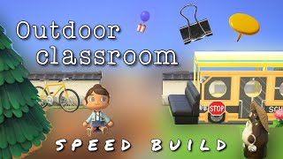 Outdoor school & classroom speed build 📚 ~ Evermore Ep. 13