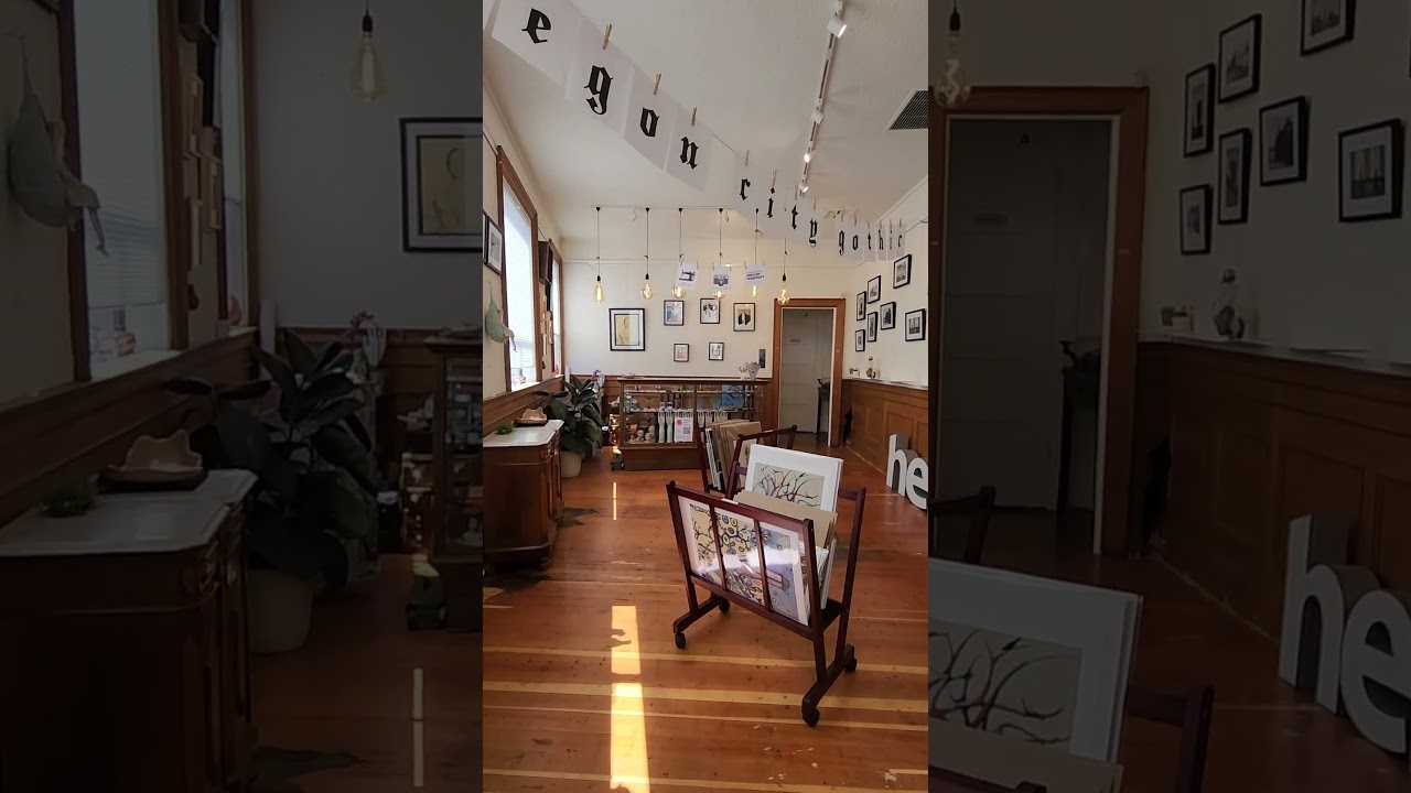 imperfecta art & design gallery in Oregon City