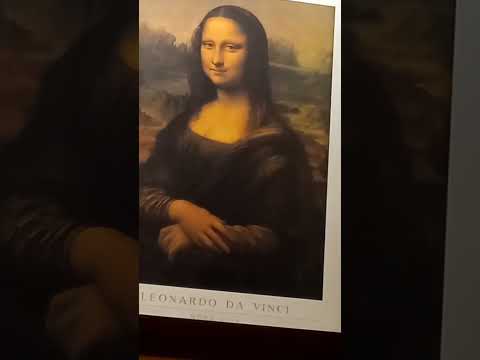 Shorts Romantic Photo Of The Original Copy Of Jokanda Italy شاهدالنسخةالأصليةللجوكندا ل Shorts 