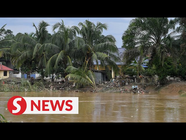 Floods: Water levels in Selangor, Pahang rivers okay; agencies now focus on post-flood matters class=