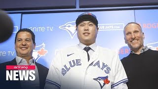 "헬로 캐나다, 봉주르"…류현진, 토론토 1선발로 새
출발 major league pitcher ryu hyun-jin has officially become the
newest member of toronto blue jays. south korean star wa...