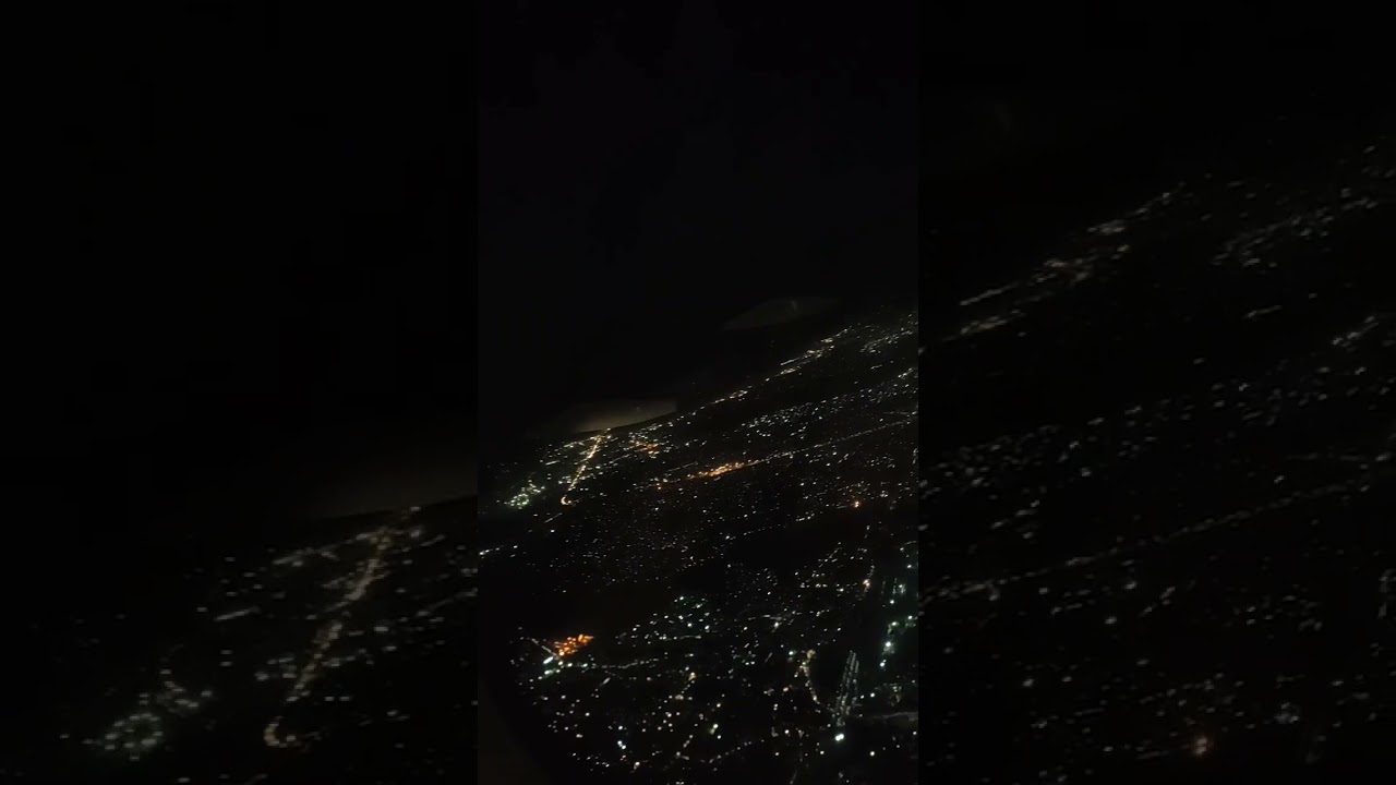 Night flight Qatar Airways 