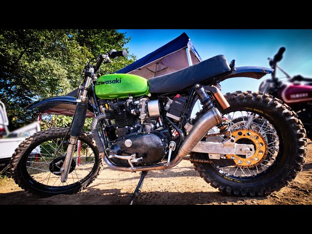 Kawasaki W650 恐ろしく速いダブワンのスクランブラー - YouTube