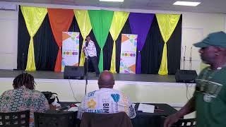 Lashawn Knowles performing "Oh Gal If I Had You"