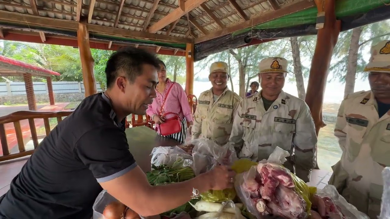 មកជួយខាងទាហ៊ានជើងទឹកនៅកោះកុងម្ដង🥰😁🇰🇭❤️