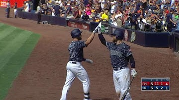 PHI@SD: Schimpf lifts a two-run homer to tie the game
