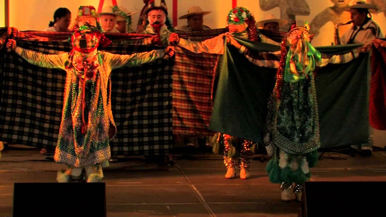 zonasinhunter Danza de Kúrpites de San Juan Nuevo Parangaricutiro, Michoacán.
