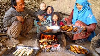 Most Popular Recipe Cooking by twin's In Cave | Cave Life in Afghanistan
