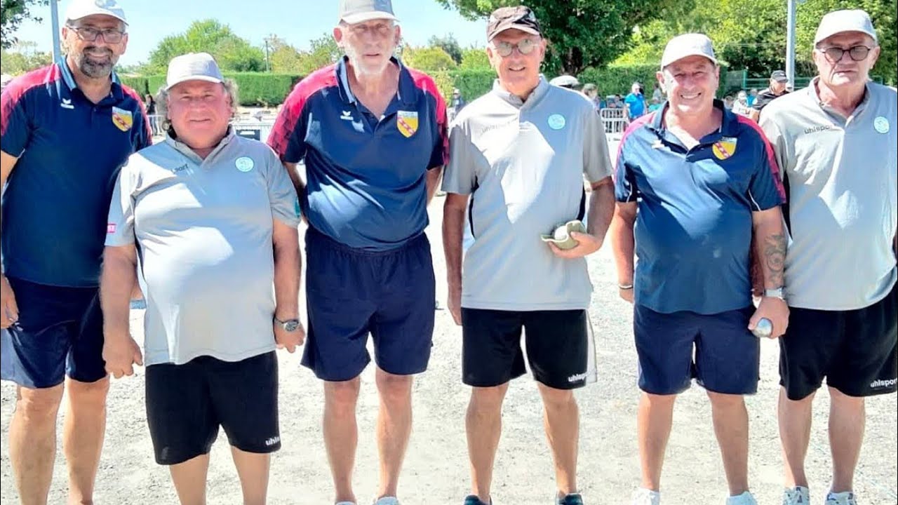Miniature : 🔴 Direct - Championnat de France Triplette Vétérans - CD31 vs CD54 - 32è