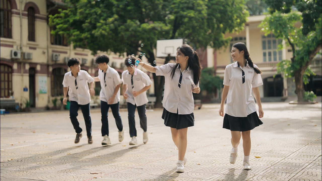 [07UP!] “MỘT THỜI THANH XUÂN” - MV GỢI NHỚ TUỔI 18 - K62 THPT TRẦN PHÚ - HOÀN KIẾM.