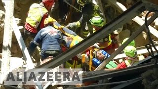 Italy earthquake: Rescue teams continue search for survivors