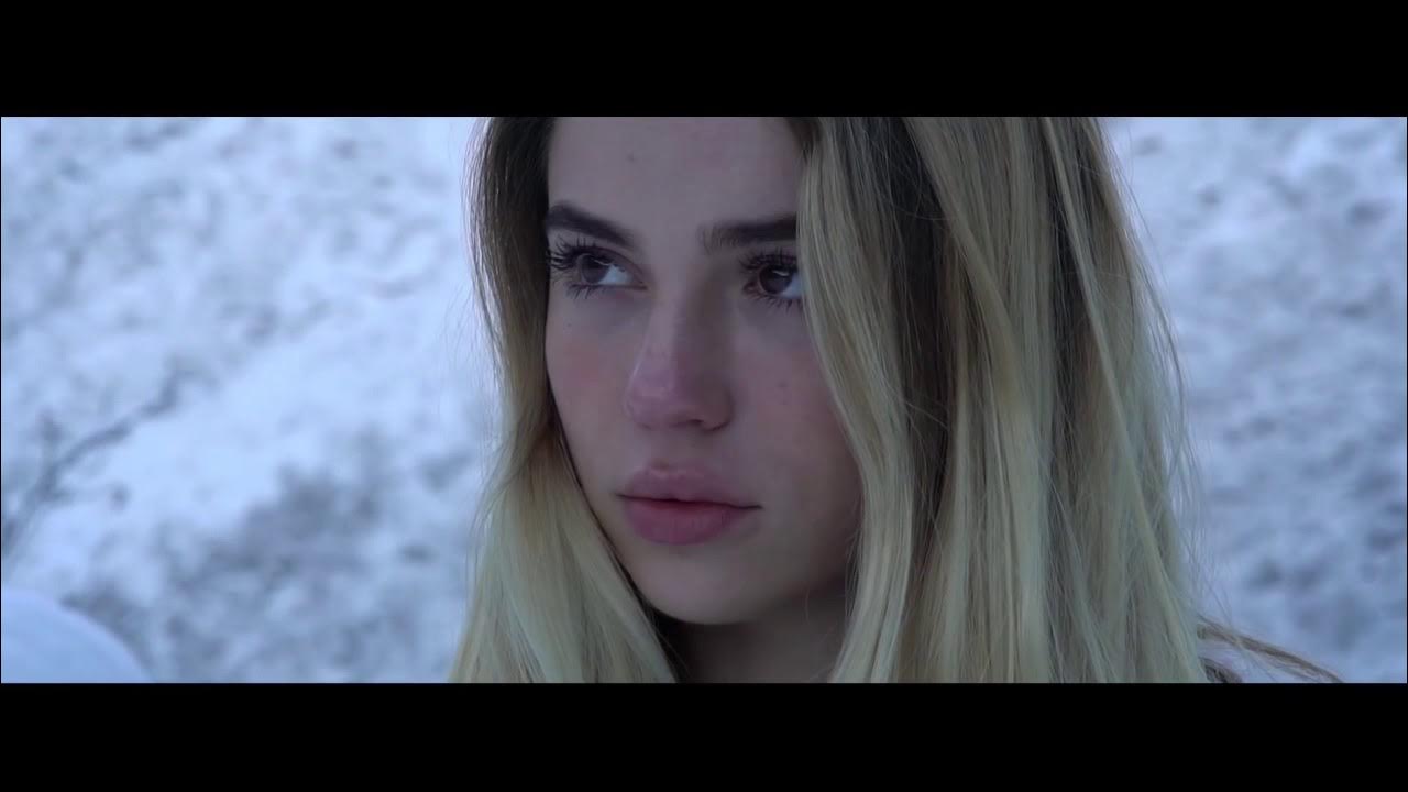 клип снег в океане актриса. марьяна ро фото с клипа помоги мне. марьяна ро помоги мне. куртка у марьяны из клипа помоги мне. марьяна ро jerk off.