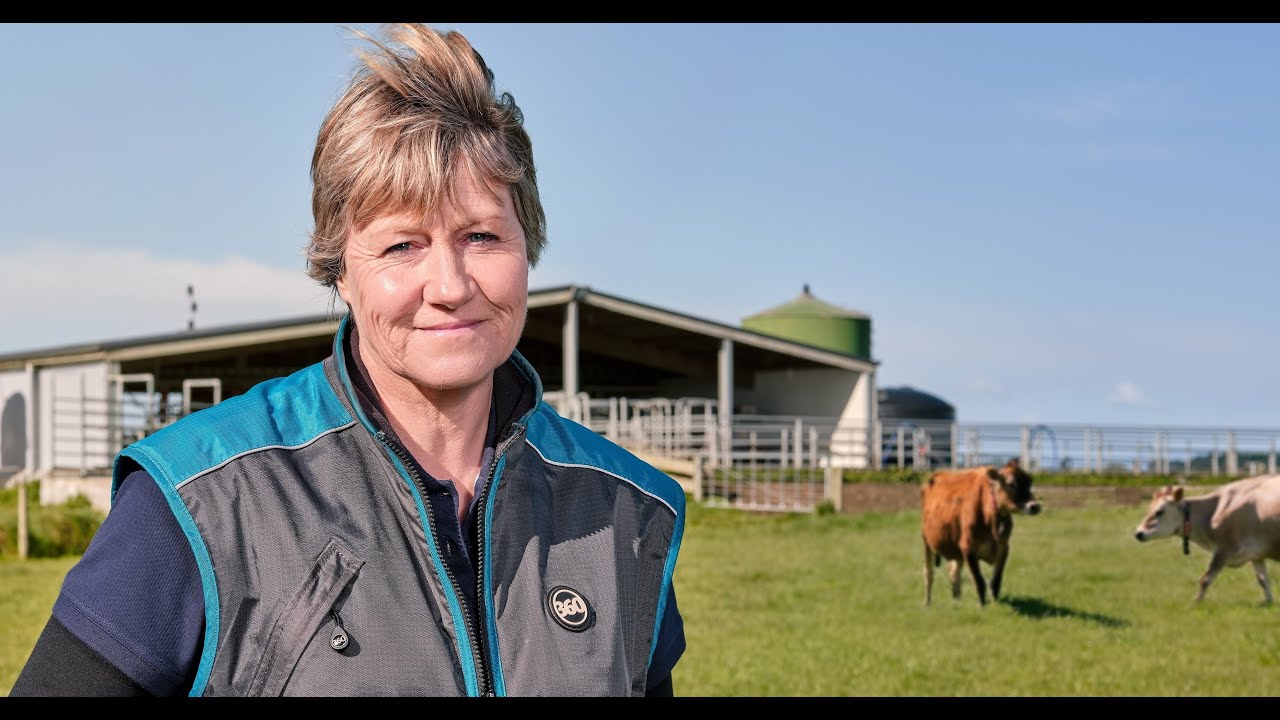 Lely Astronaut - Joanne Crack - EN