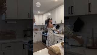 Stay at mom makes jam on toast like it’s the 1950’s #mom #kids #shorts