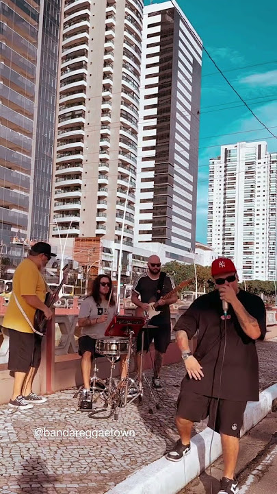 Take a look around - Limp Bizkit - Cover By Banda reggaetown