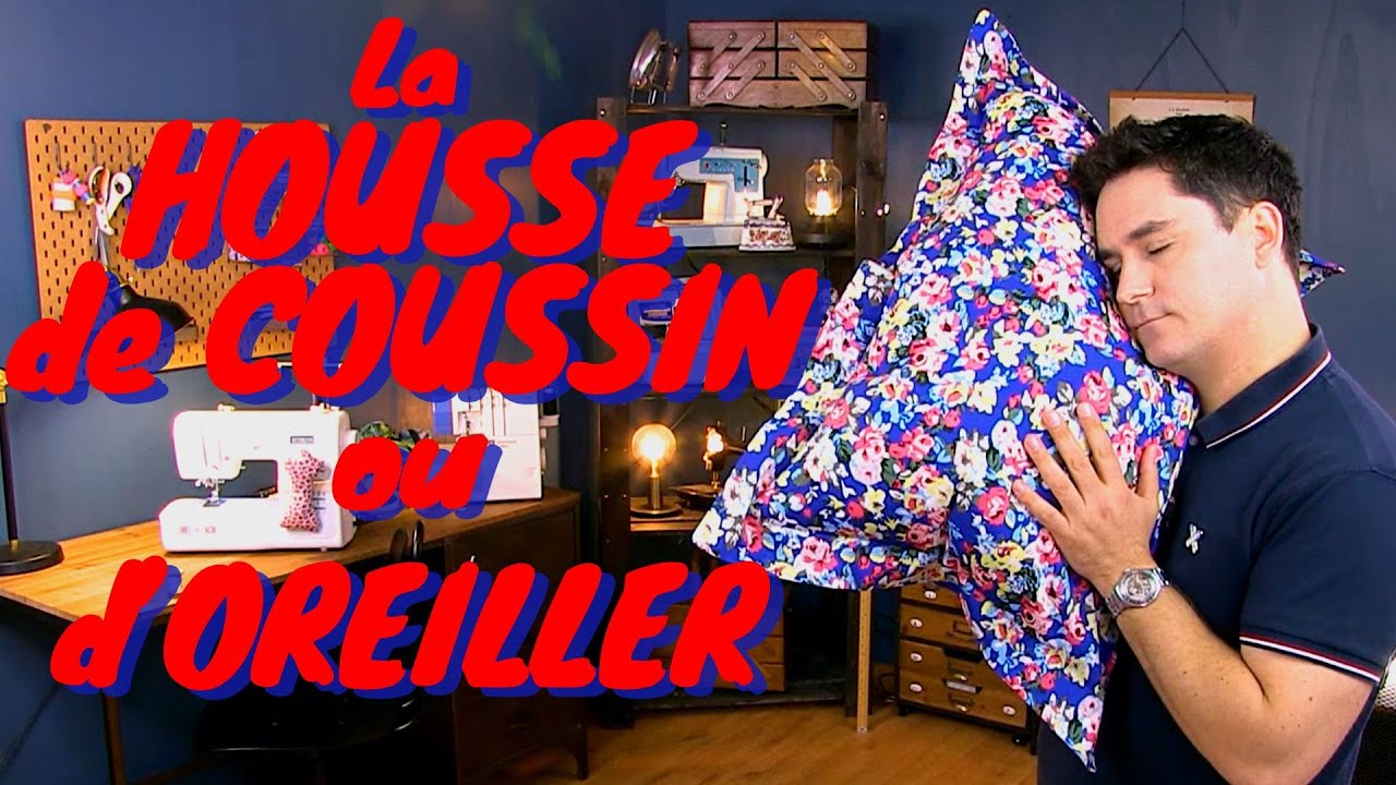 Patron de couture vintage Poupée Père Noël 16 et oreiller