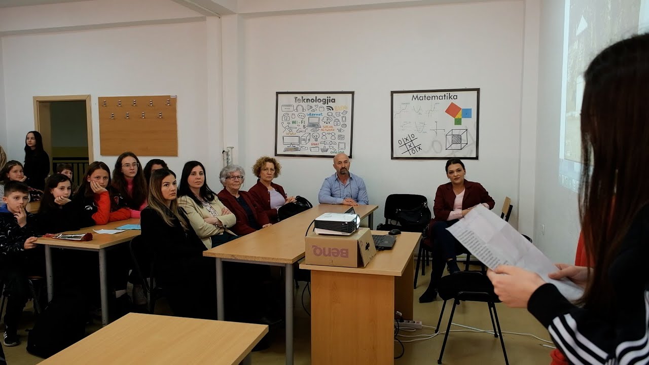 Shënohet 7 Marsi me aktivitete të ndryshme në shkollën “Zekeria Rexha”