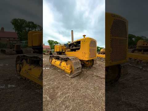 CATERPILLAR D9 crawler Tractor and 17 furrow plow #caterpillar #crawlertractor
