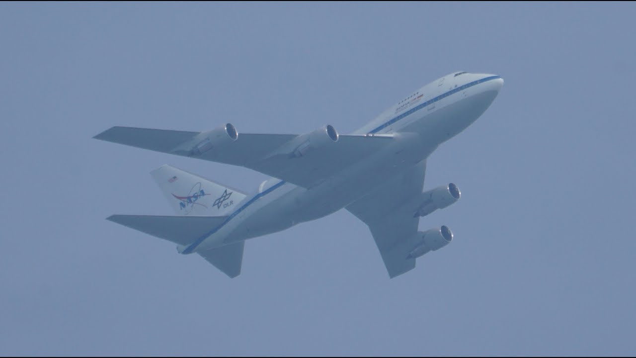 NASA747 SOFIA departing MSP on the way to PMD after a three hour stop from STR - N747NA - MSP-PMD