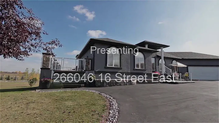 Stunning!! Pride of ownership 266046 16 Street East