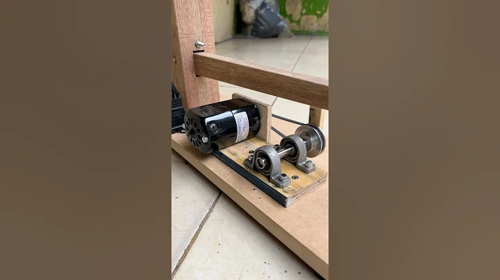 DIY Project ‼️ Scroll saw mechanism Sewing machine motor #diy #creative #shorts