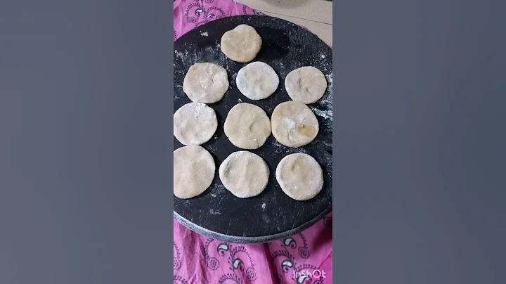 Maharashtrian style 10 layer chapati #shorts #chapati