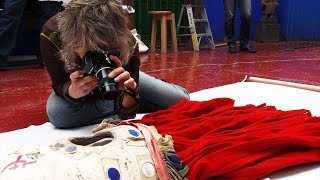 写真家・石内都が画家フリーダ・カーロの遺品にカメラを向ける！映画『フリーダ・カーロの遺品－石内都、織るように』予告編