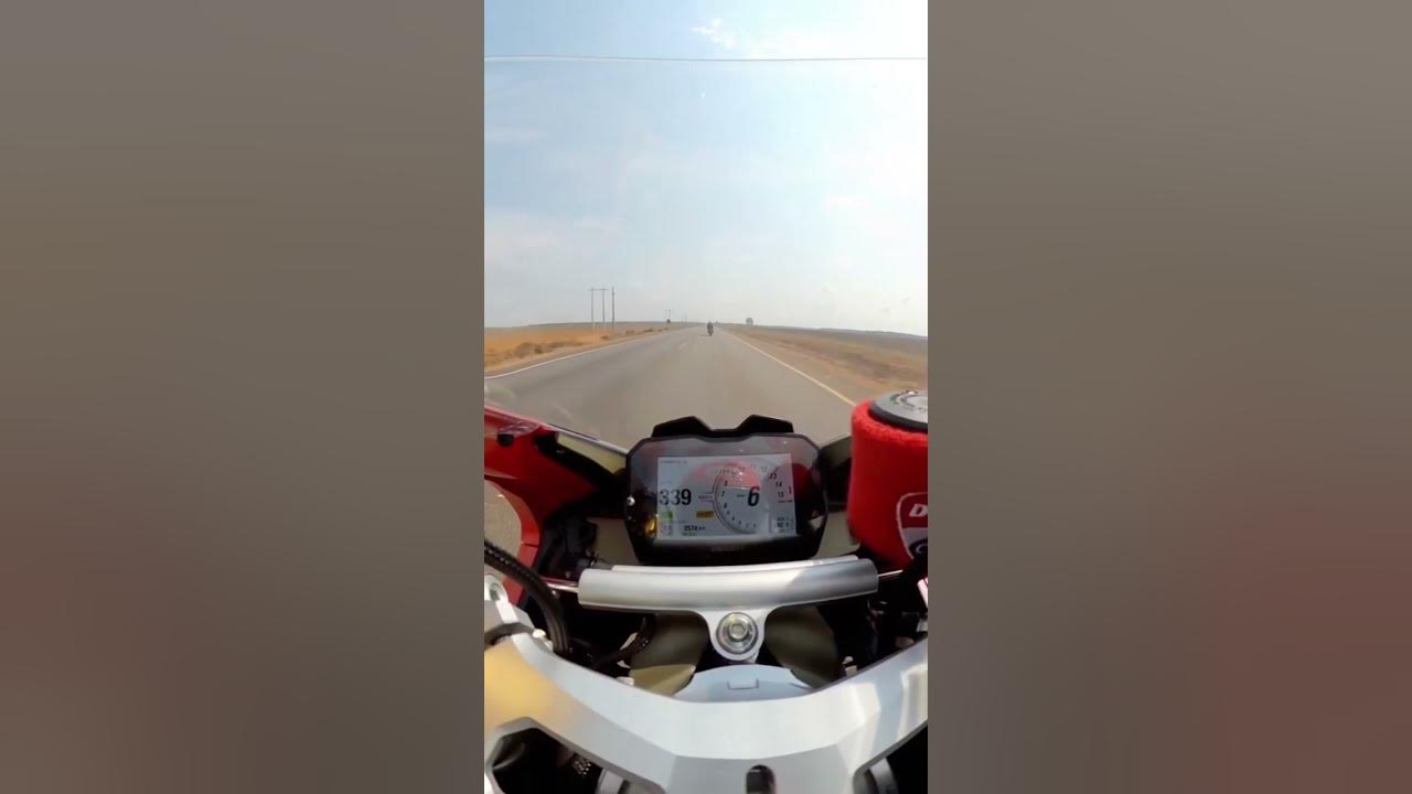 BMW s1000rr vs Ducati