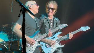 Joe Satriani / Steve Vai - The Sea of Emotion Pt 1 and Jam - Waterbury Palace 4/7/94 - Front Row